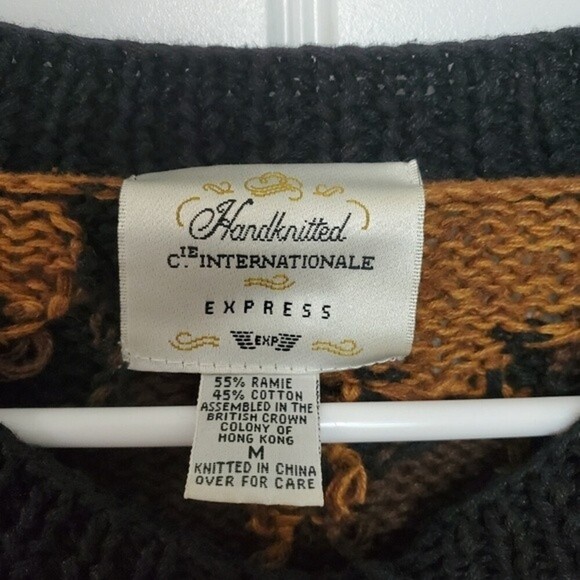 Express Handknitted International Vtg Sweater - Cardigan - Fall Inspired 🍁🎃 - Picture 2 of 9